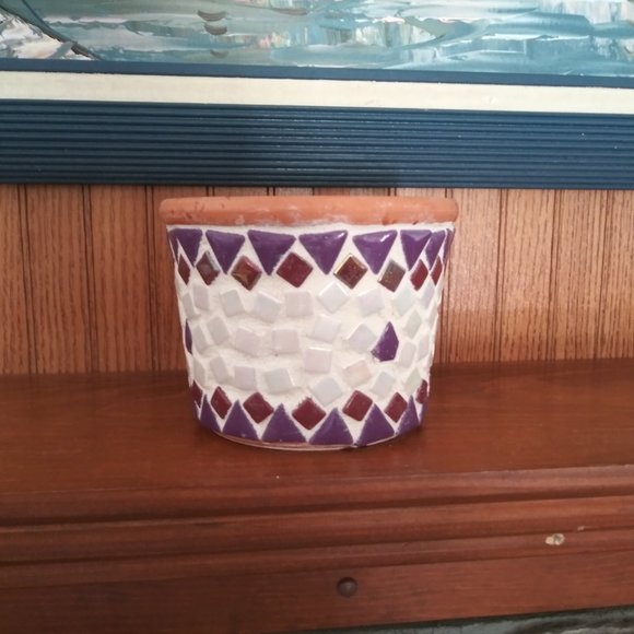 **PRICE REDUCED** Hand Crafted Mosaic Tile Flower Pot - Picture 2 of 13